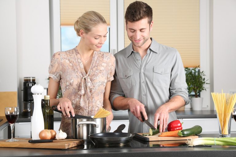 5 Gründe, warum man selber kochen sollte