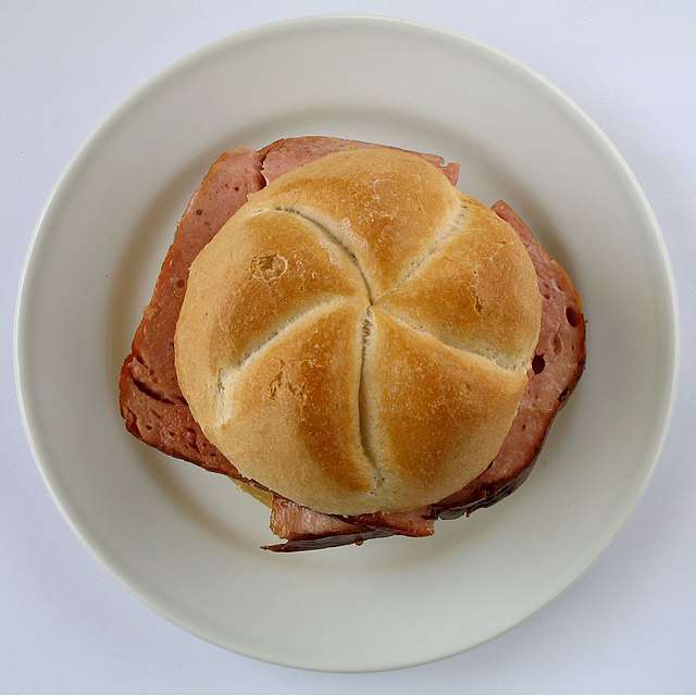 Selbstgemachter Leberkäse