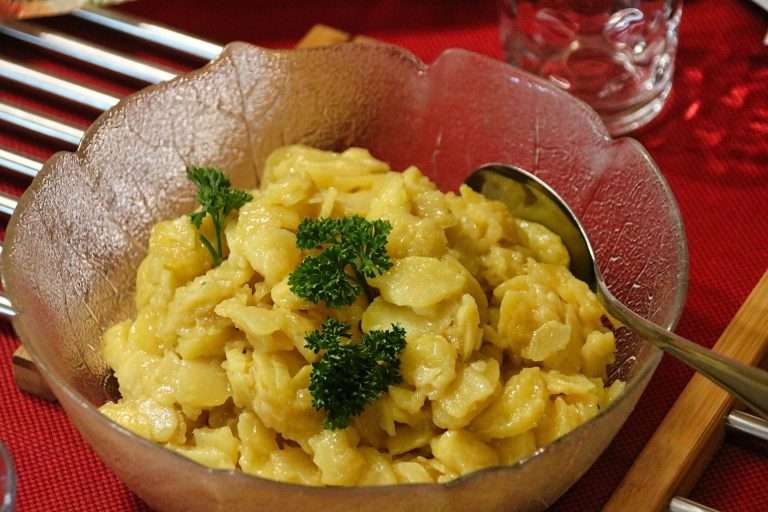 Altwiener Erdäpfelsalat