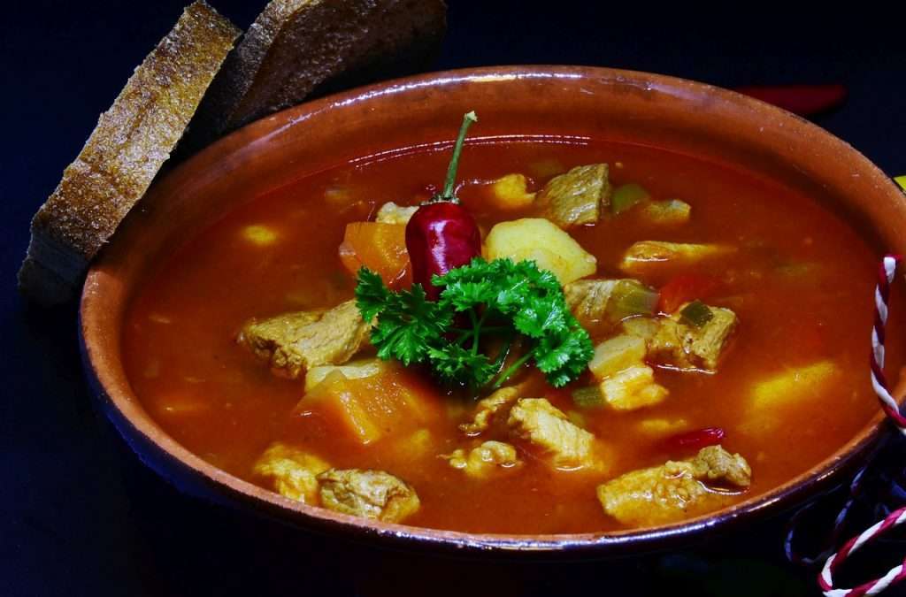 Kesselgulasch - ein einfaches Gericht für jeden 3 goulash soup, soup, flesh, kesselgulasch