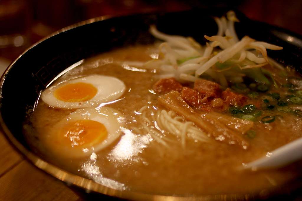 Schweinefußsuppe